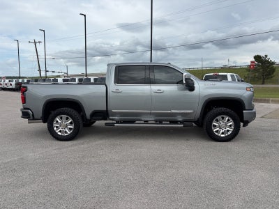 2025 Chevrolet Silverado 2500HD 4WD Crew Cab Standard Bed High Country