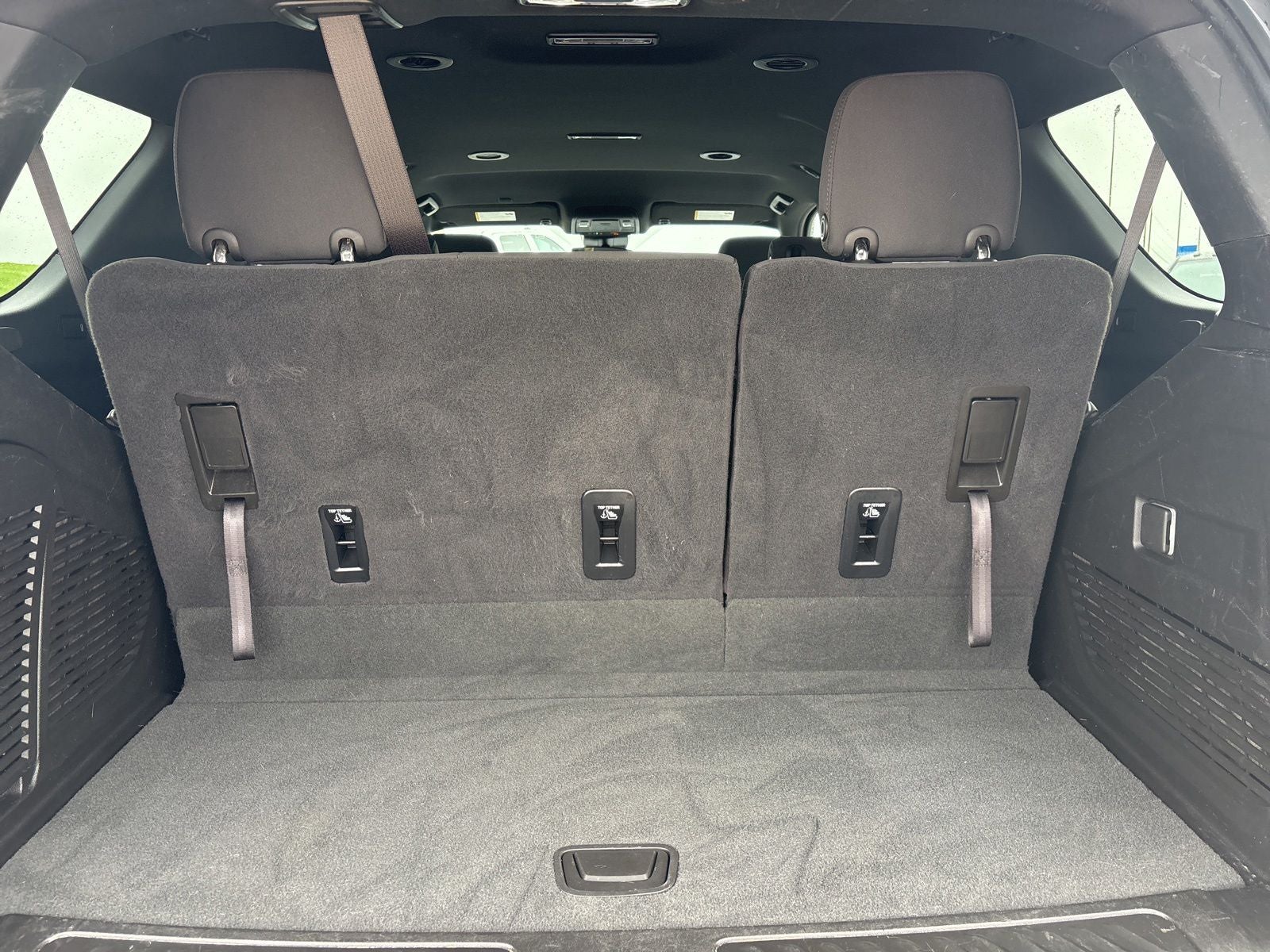 2024 Chevrolet Tahoe 2WD LS