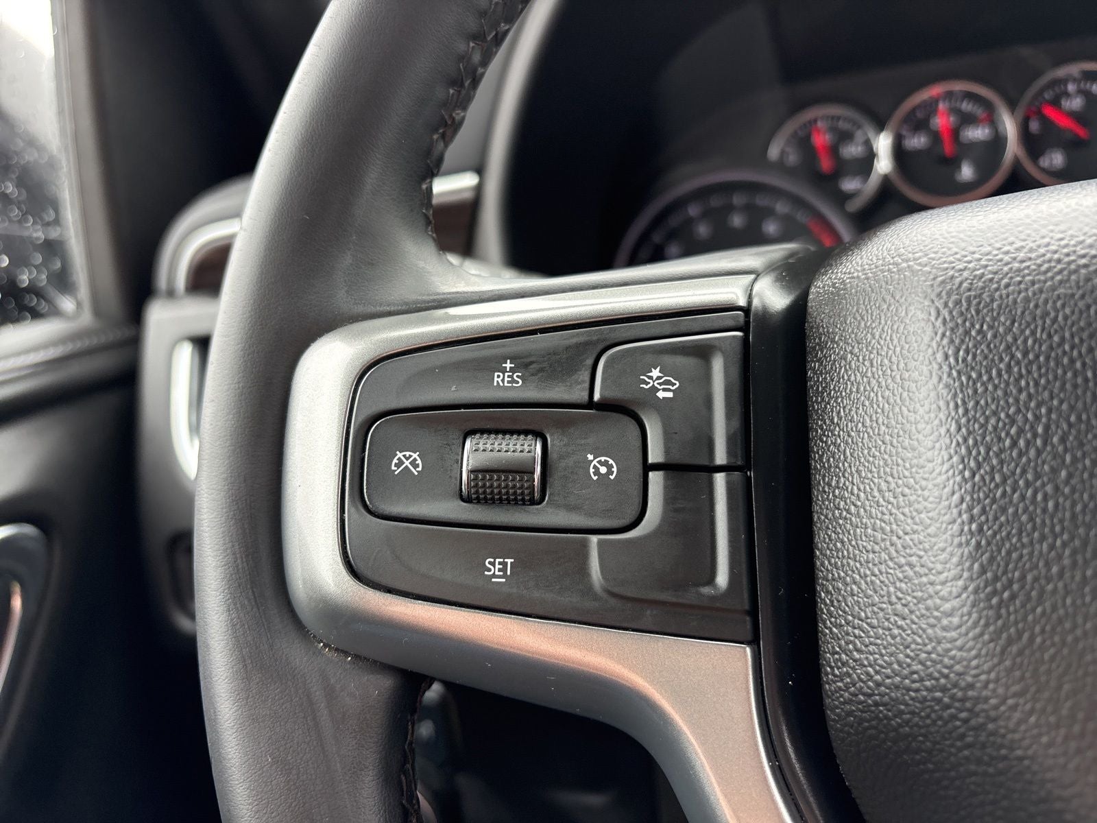 2024 Chevrolet Tahoe 2WD LS