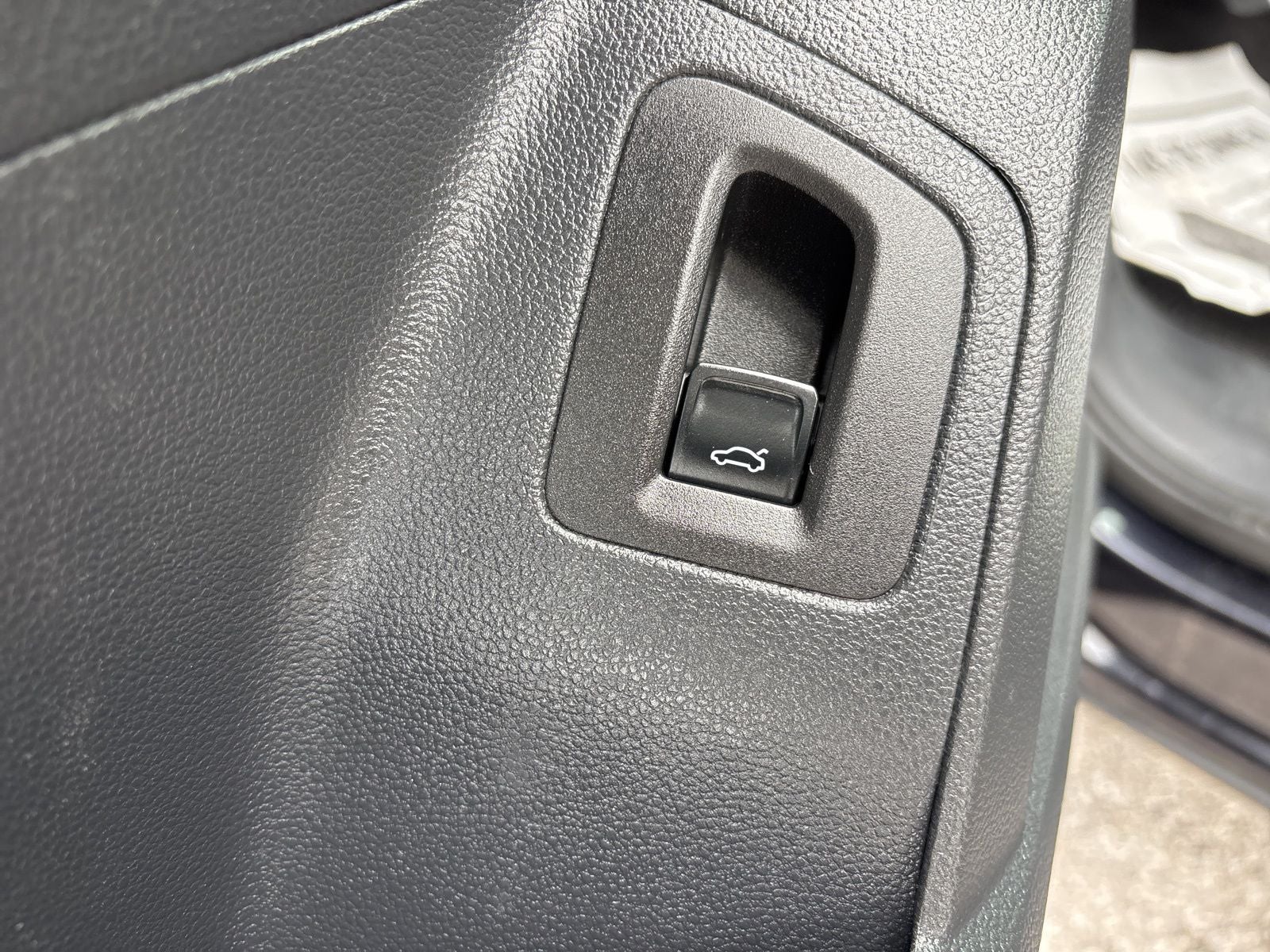 2019 Volkswagen Atlas 3.6L V6 SEL R-Line