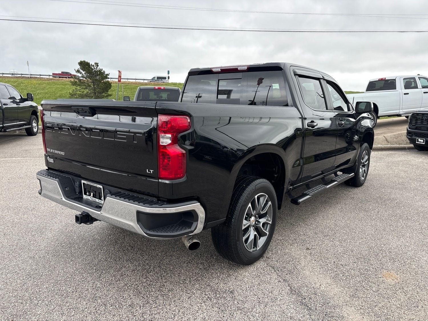 2025 Chevrolet Silverado 1500 2WD Crew Cab Short Bed LT