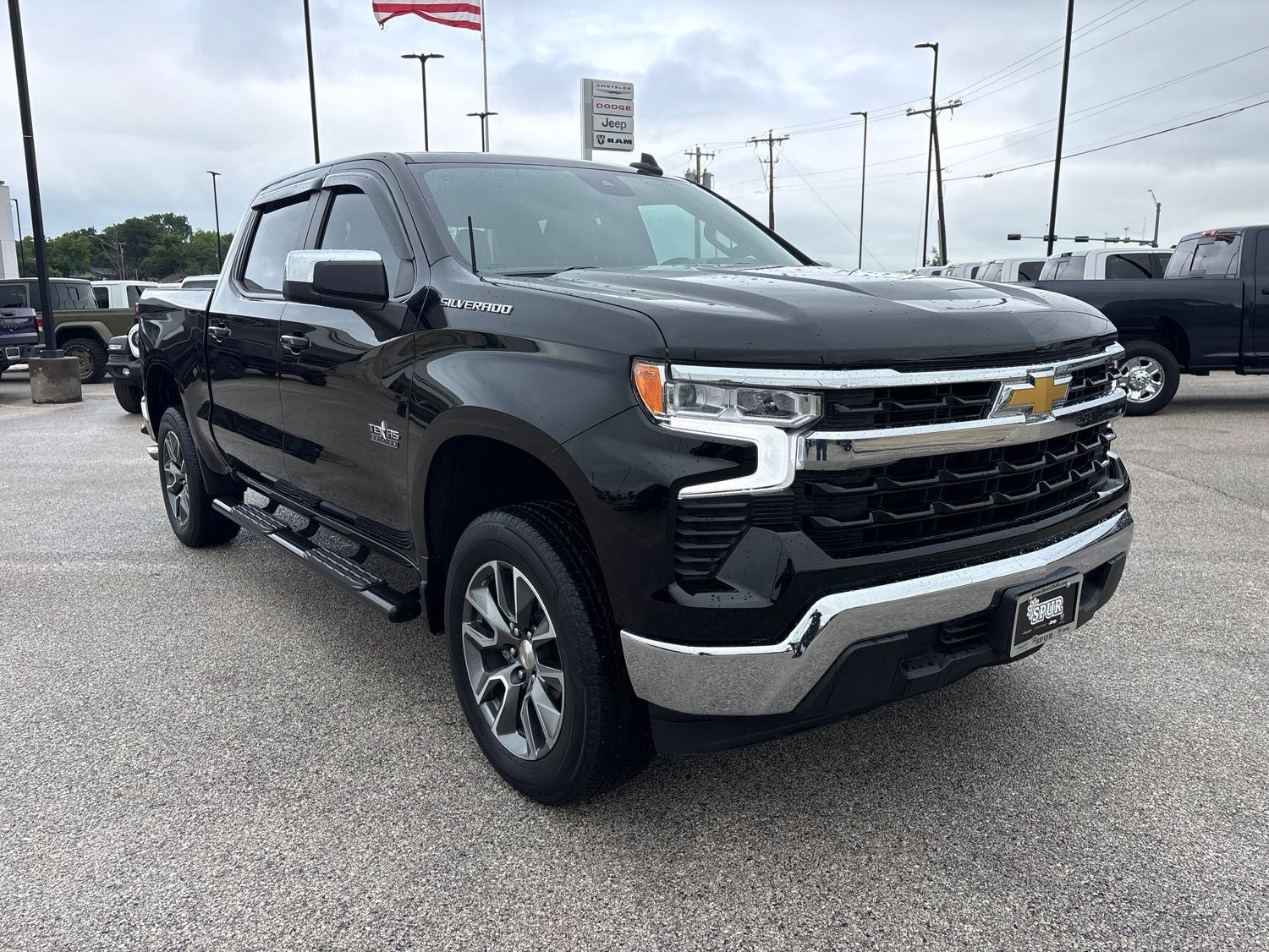 2025 Chevrolet Silverado 1500 2WD Crew Cab Short Bed LT