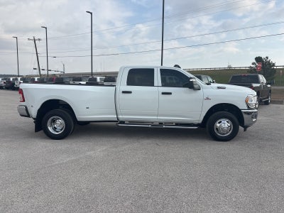 2024 RAM Ram 3500 Tradesman Crew Cab 4x4 8' Box
