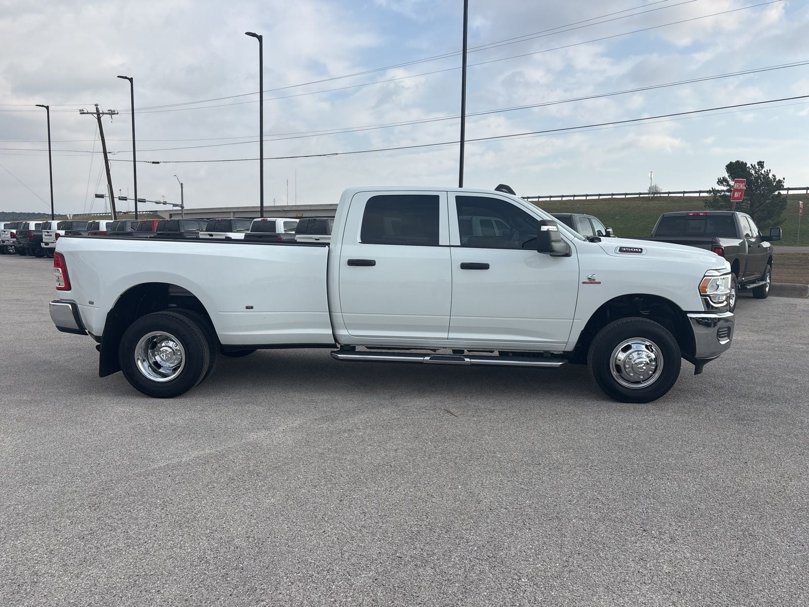 2024 RAM Ram 3500 Tradesman Crew Cab 4x4 8' Box