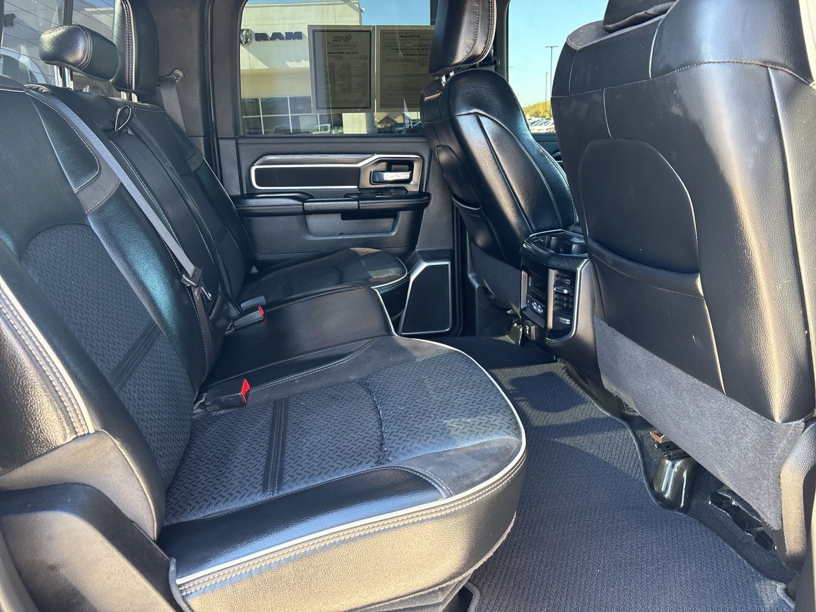 2024 RAM Ram 3500 Laramie Crew Cab 4x4 8' Box