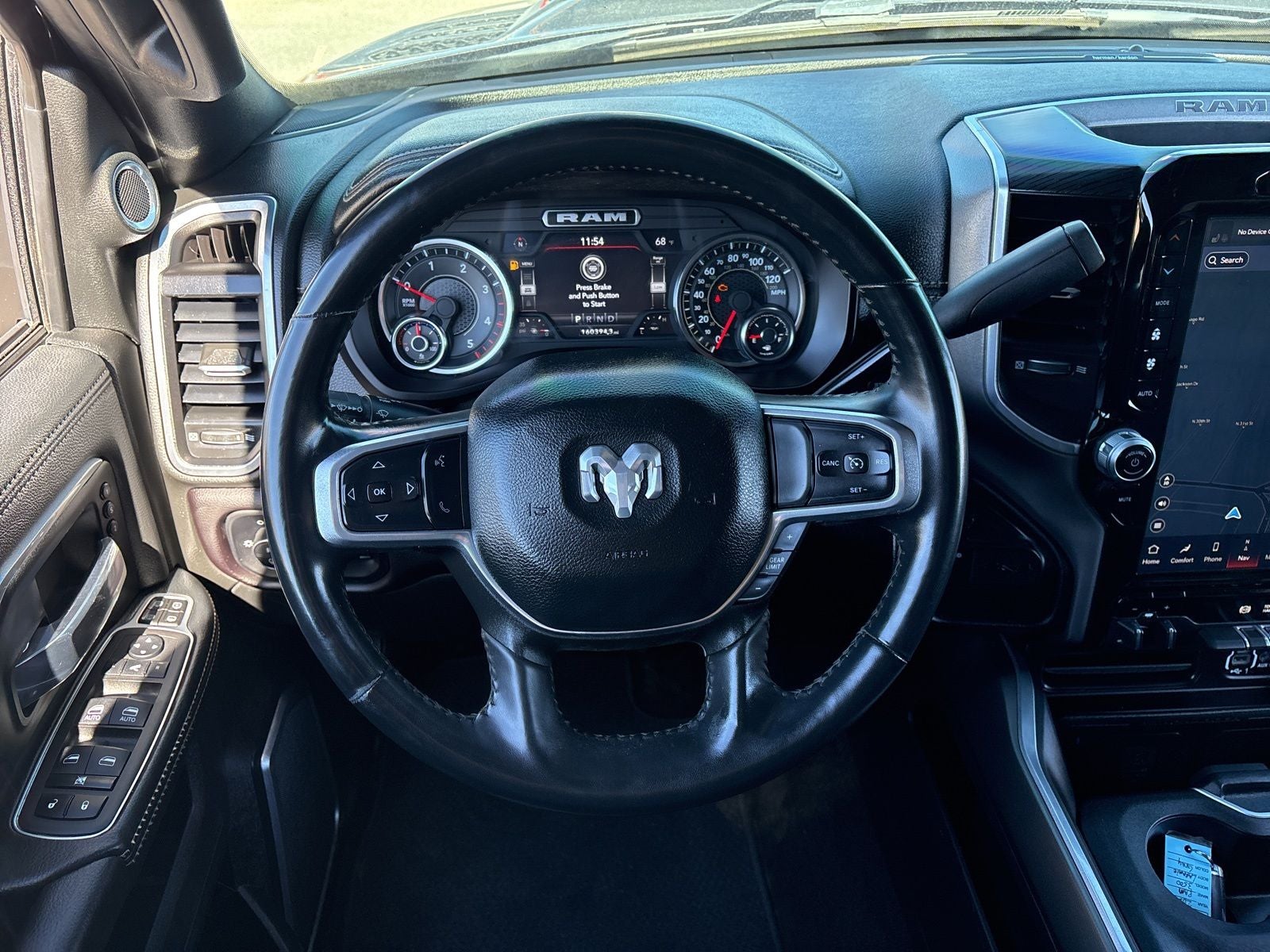 2024 RAM Ram 3500 Laramie Crew Cab 4x4 8' Box