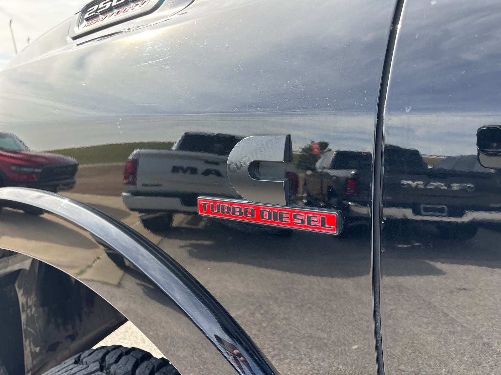 2022 RAM Ram 2500 Limited Mega Cab 4x4 6'4' Box