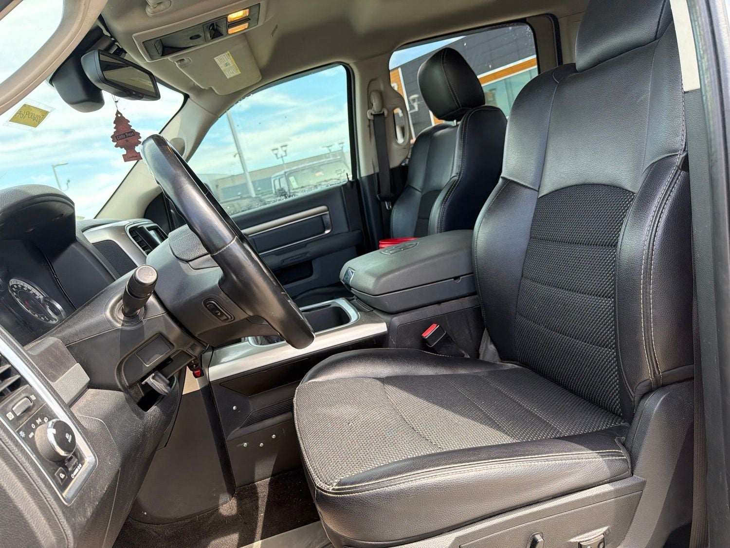2018 RAM Ram 1500 Lone Star Silver Crew Cab 4x2 5'7' Box