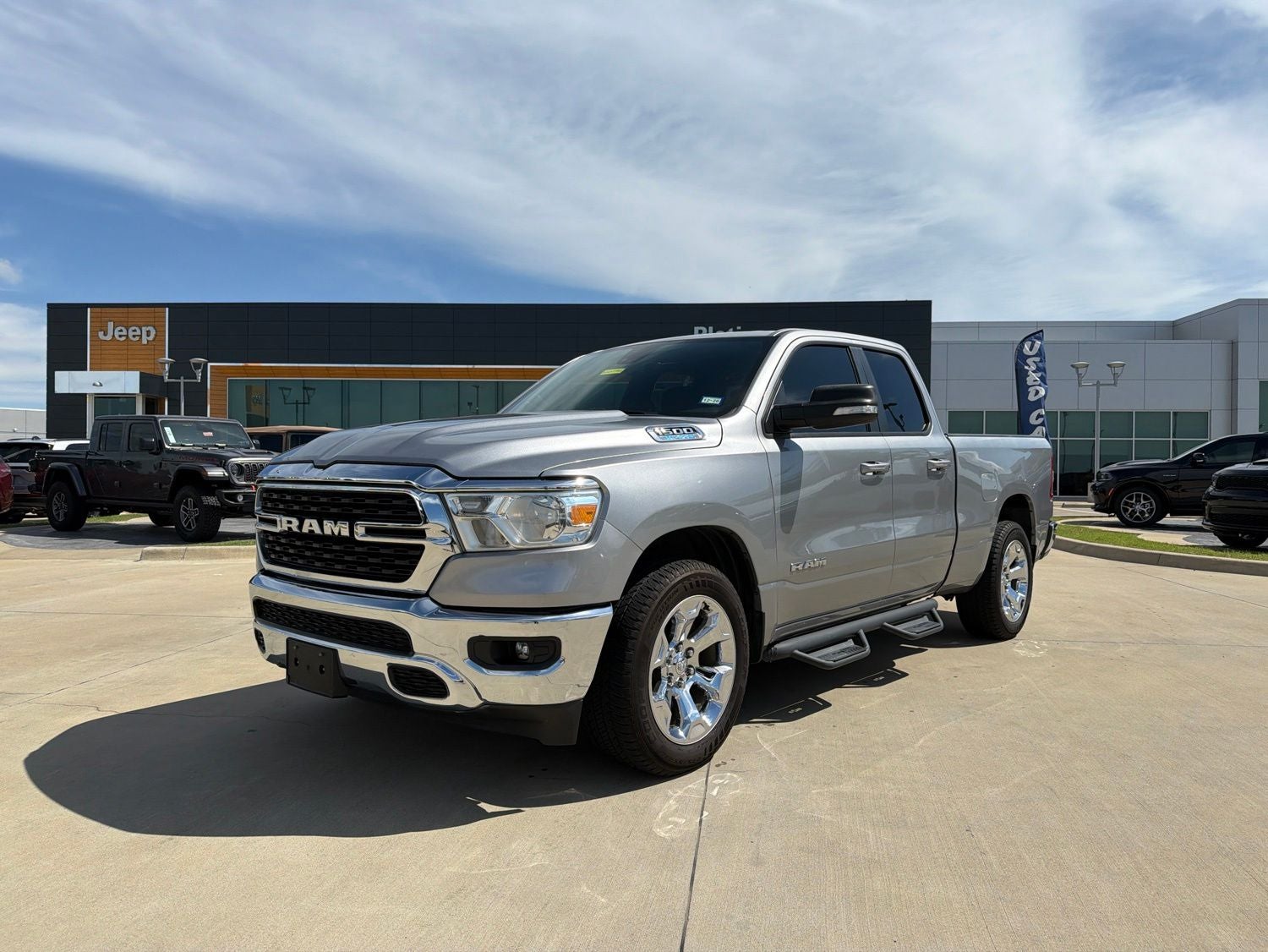 2022 RAM Ram 1500 Lone Star Quad Cab 4x2 6'4' Box