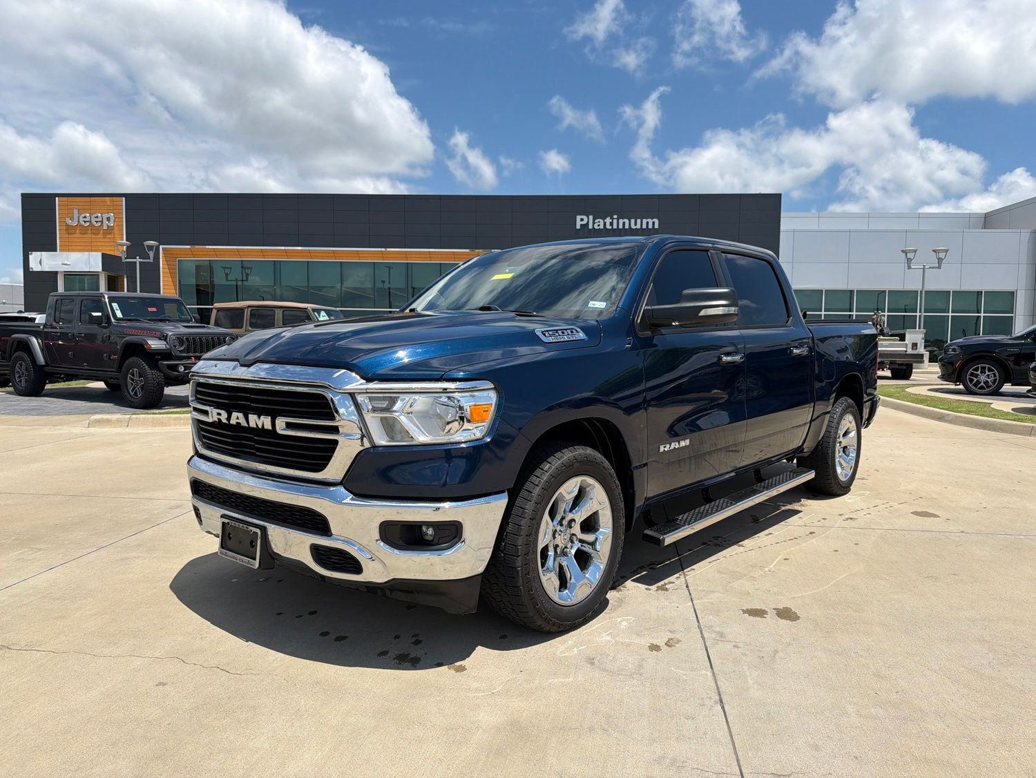 2020 RAM Ram 1500 Lone Star Crew Cab 4x2 5'7' Box