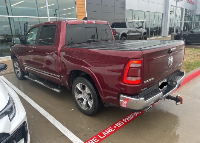 2020 RAM Ram 1500 Laramie Crew Cab 4x4 5'7' Box