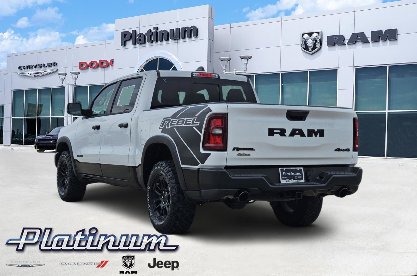 2025 RAM Ram 1500 Rebel Crew Cab 4x4 5'7' Box