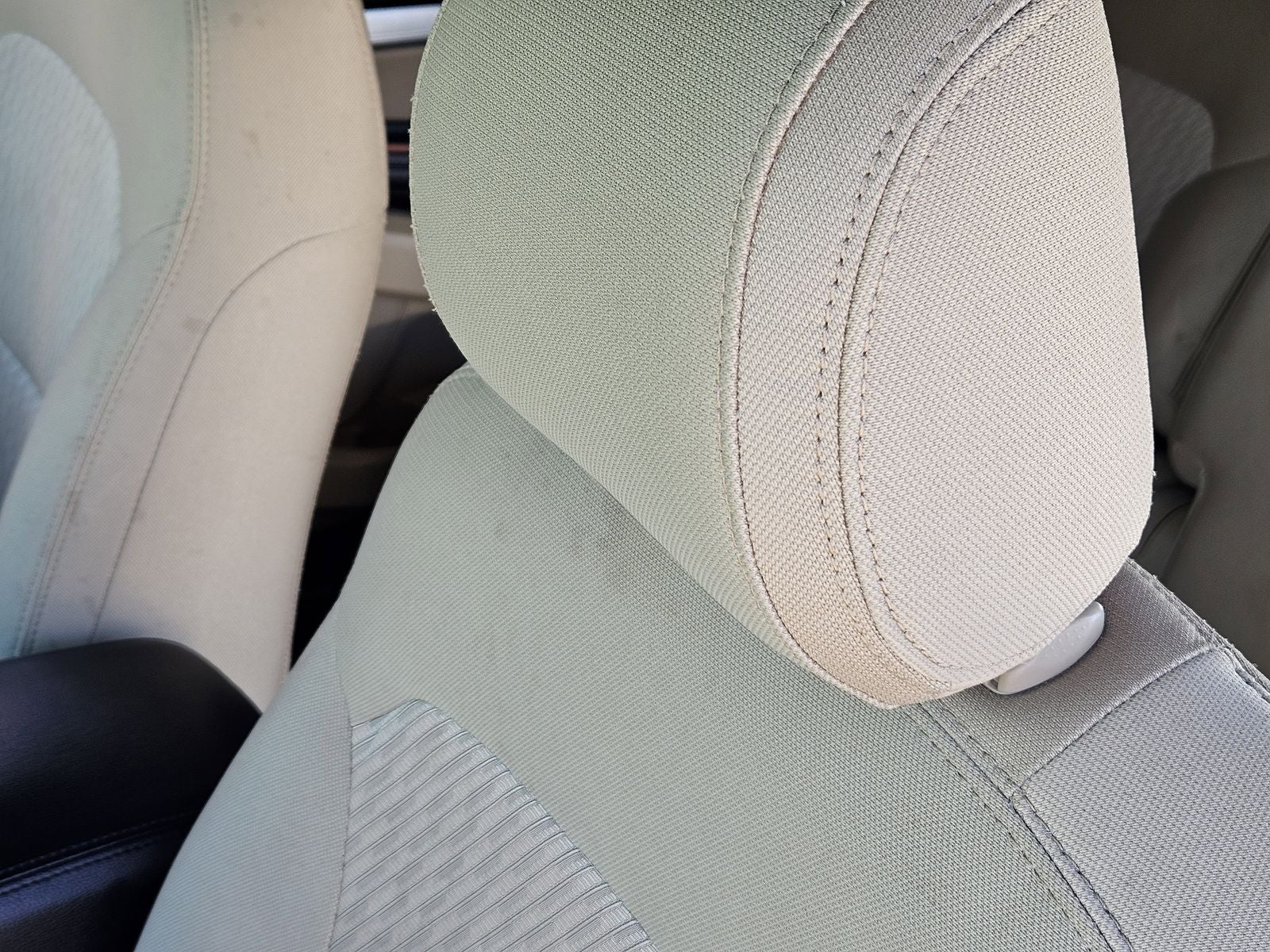 2016 Ford Explorer Base