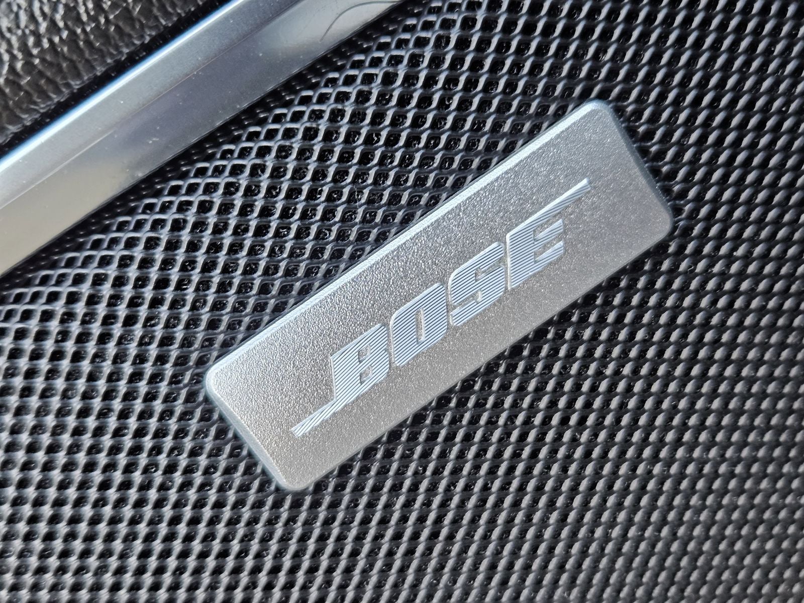 2024 GMC Sierra 2500HD 4WD Crew Cab Standard Bed SLT