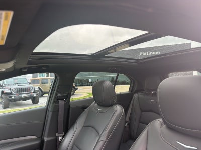 2024 Cadillac XT4 FWD Premium Luxury