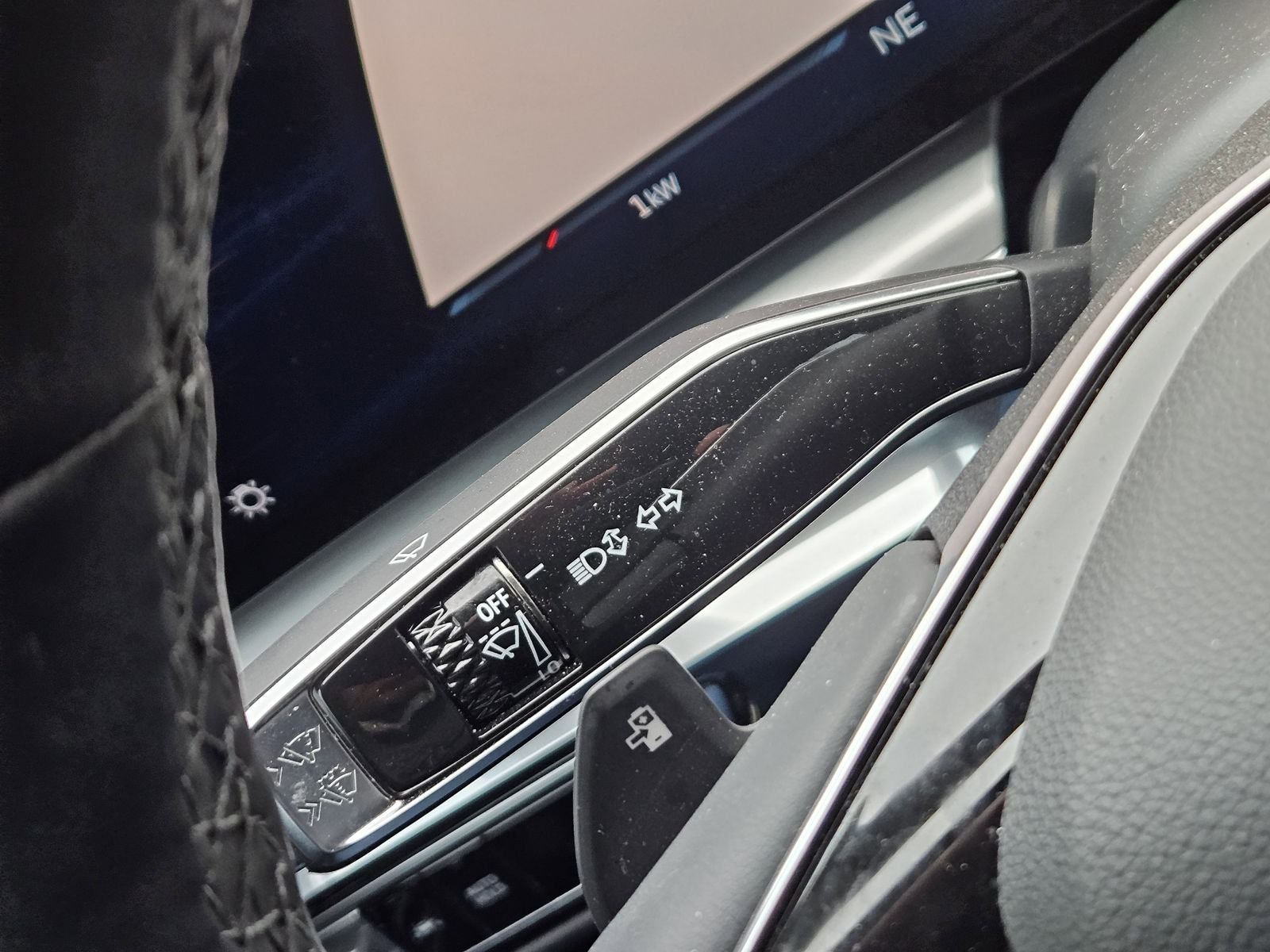 2024 Cadillac LYRIQ Luxury w/1SC