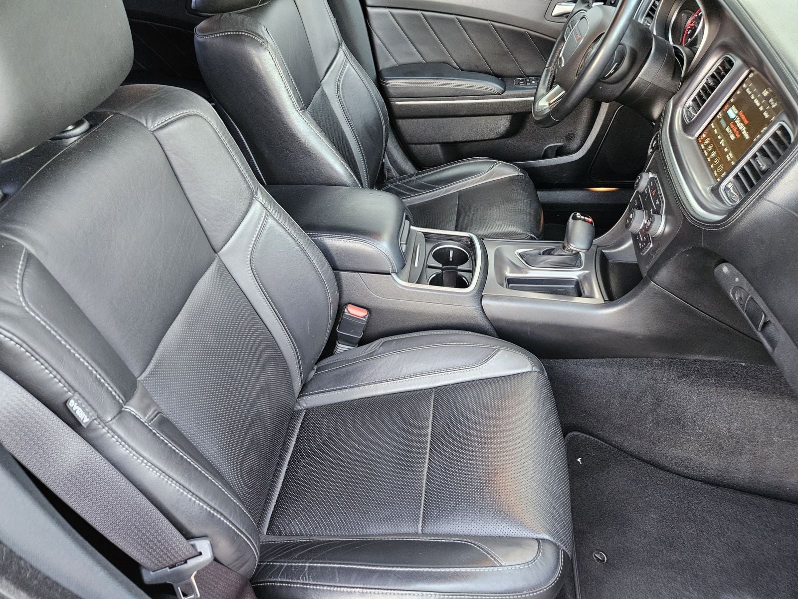 2022 Dodge Charger SXT RWD