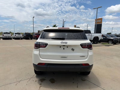 2020 Jeep Compass Latitude FWD
