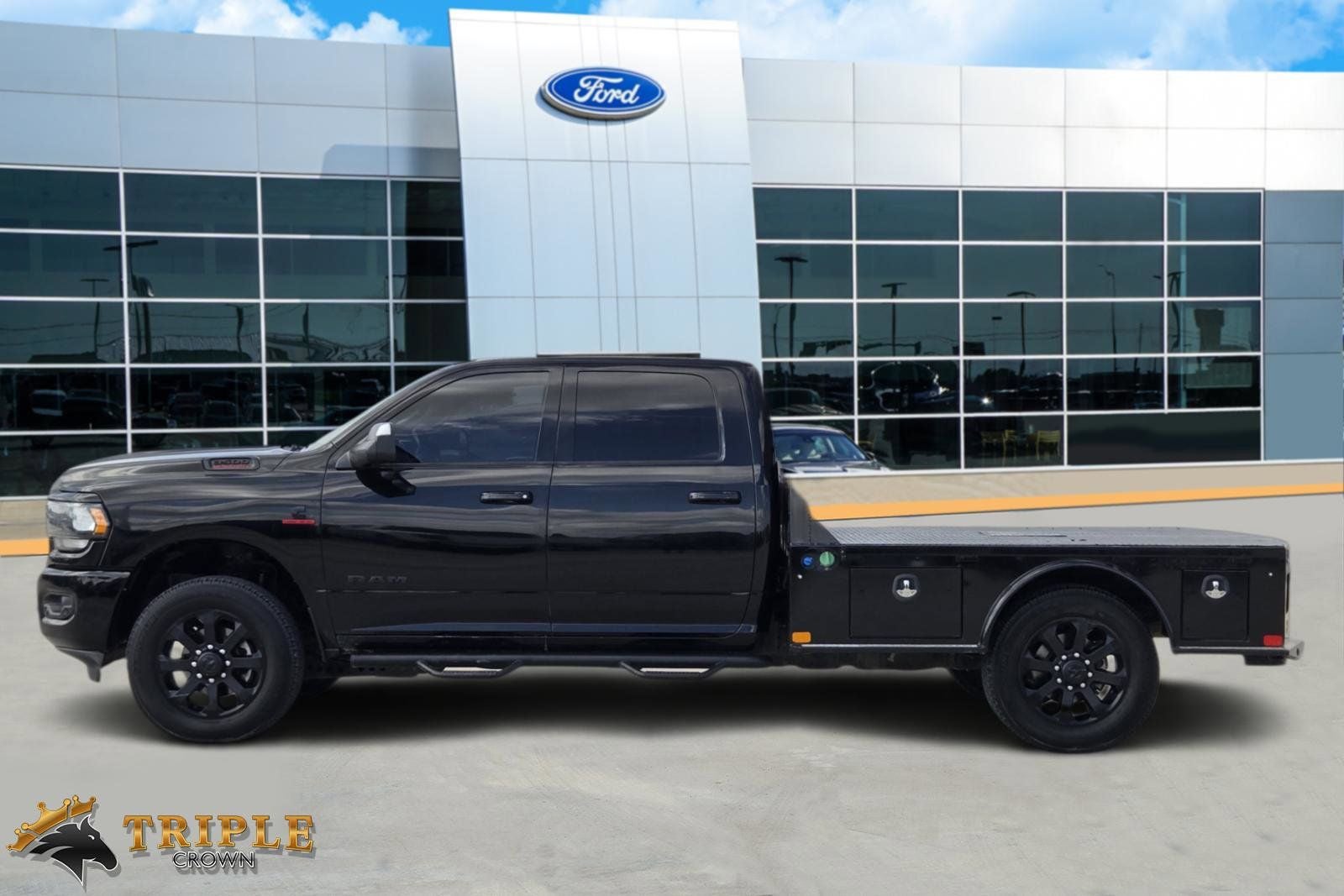 2022 RAM Ram 3500 Big Horn Crew Cab 4x4 8' Box