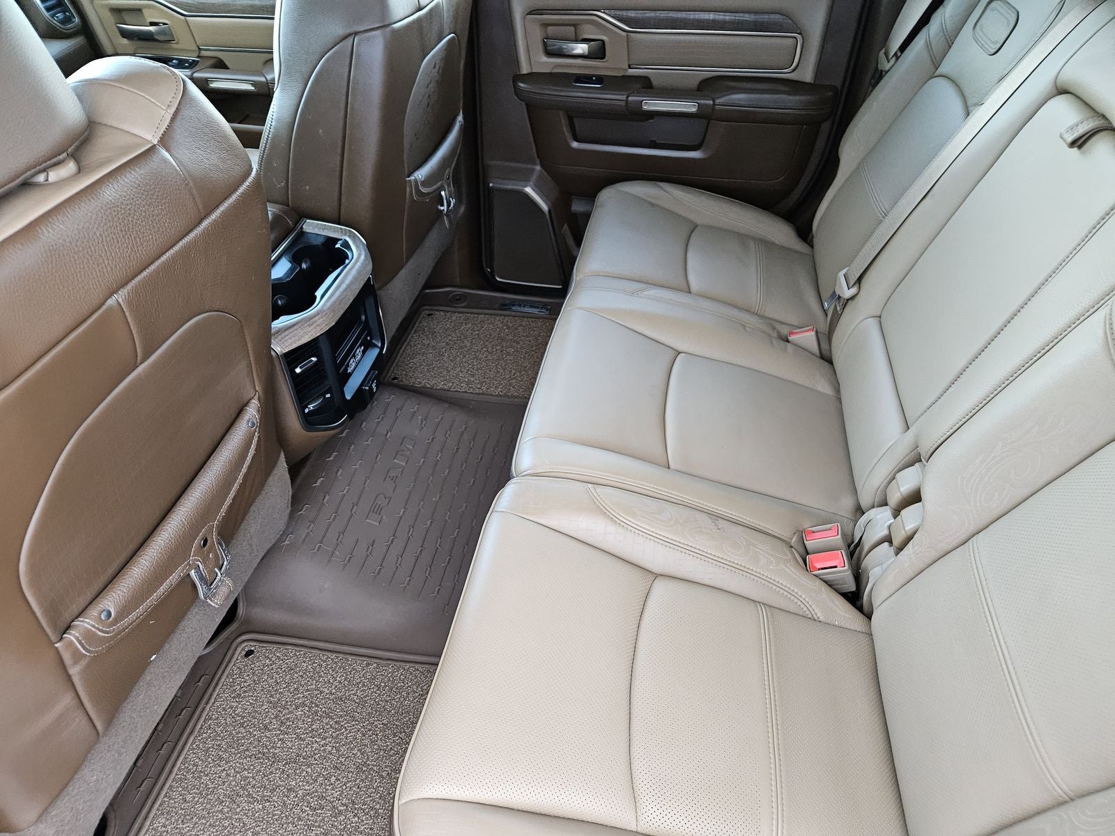 2019 RAM Ram 3500 Longhorn Mega Cab 4x4 6'4' Box