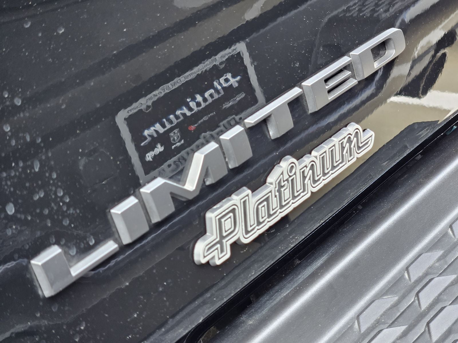 2025 RAM Ram 2500 Limited Crew Cab 4x4 6'4' Box