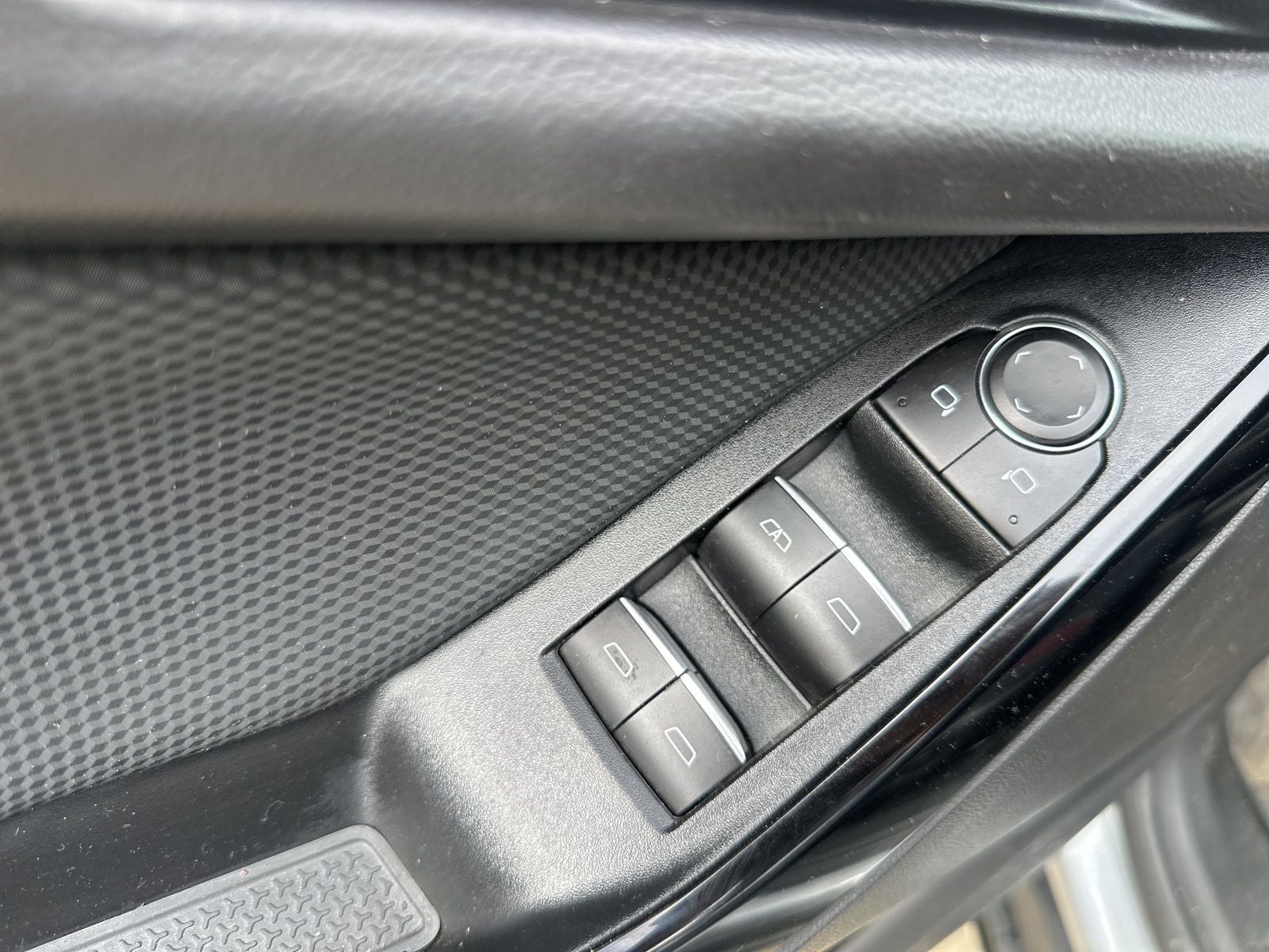 2025 Chevrolet Equinox FWD RS