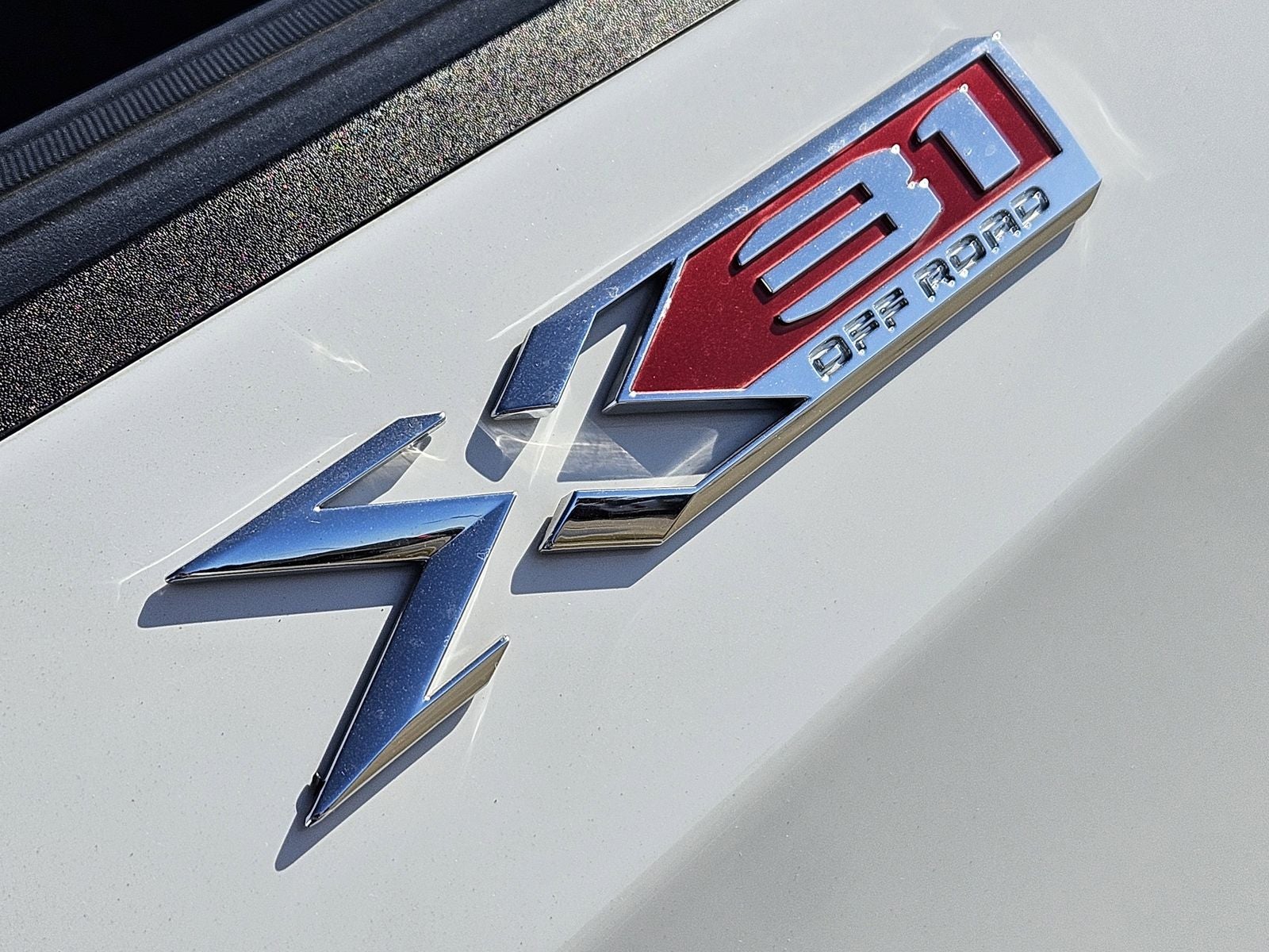 2024 GMC Sierra 1500 4WD Crew Cab Short Box Elevation with 3SB