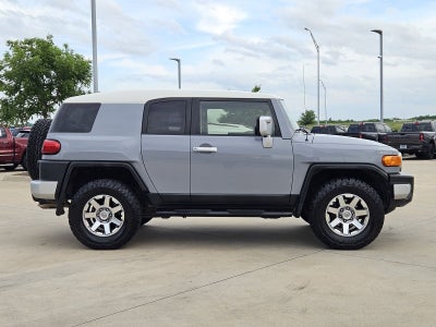2014 Toyota FJ Cruiser Base