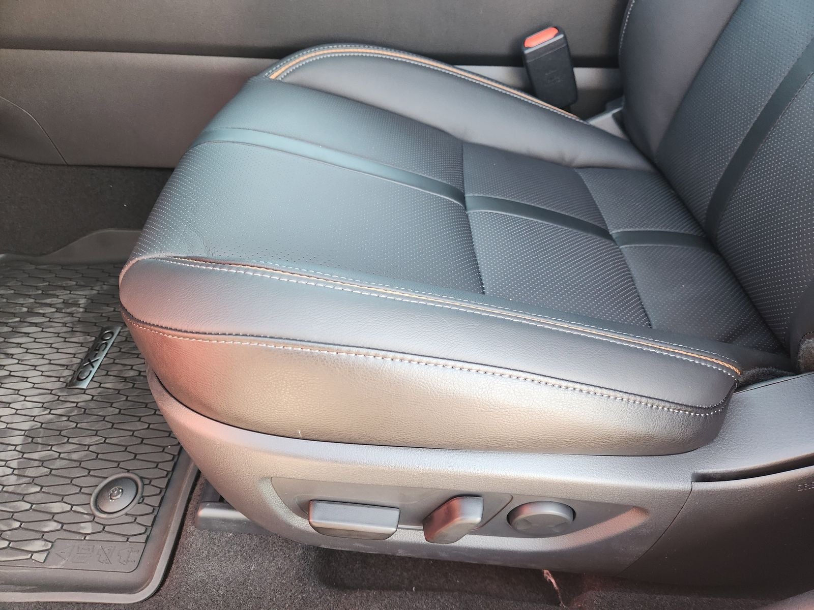 2026 Mazda Mazda CX-50 Hybrid Premium Plus