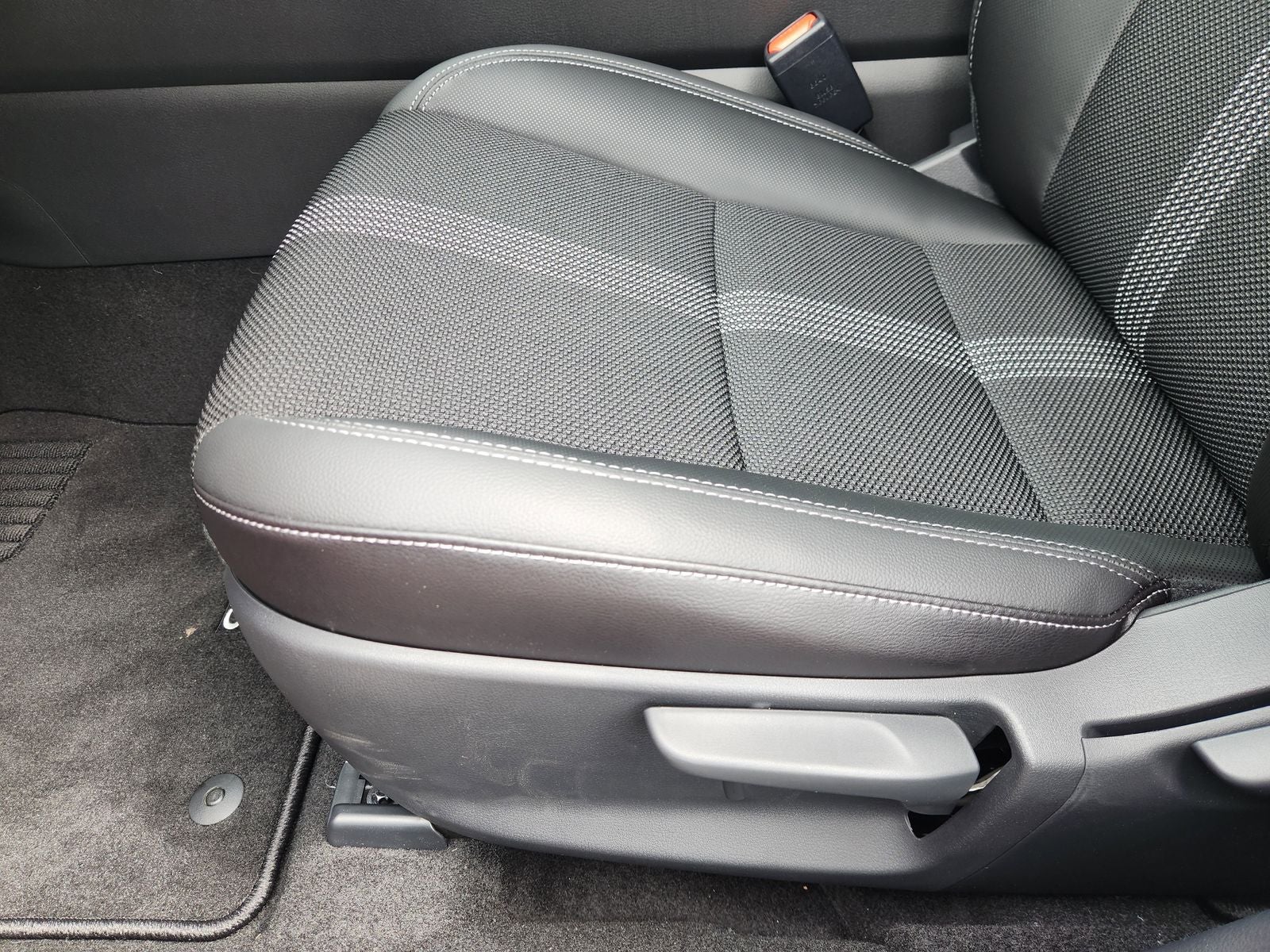 2026 Mazda Mazda CX-50 2.5 S Select