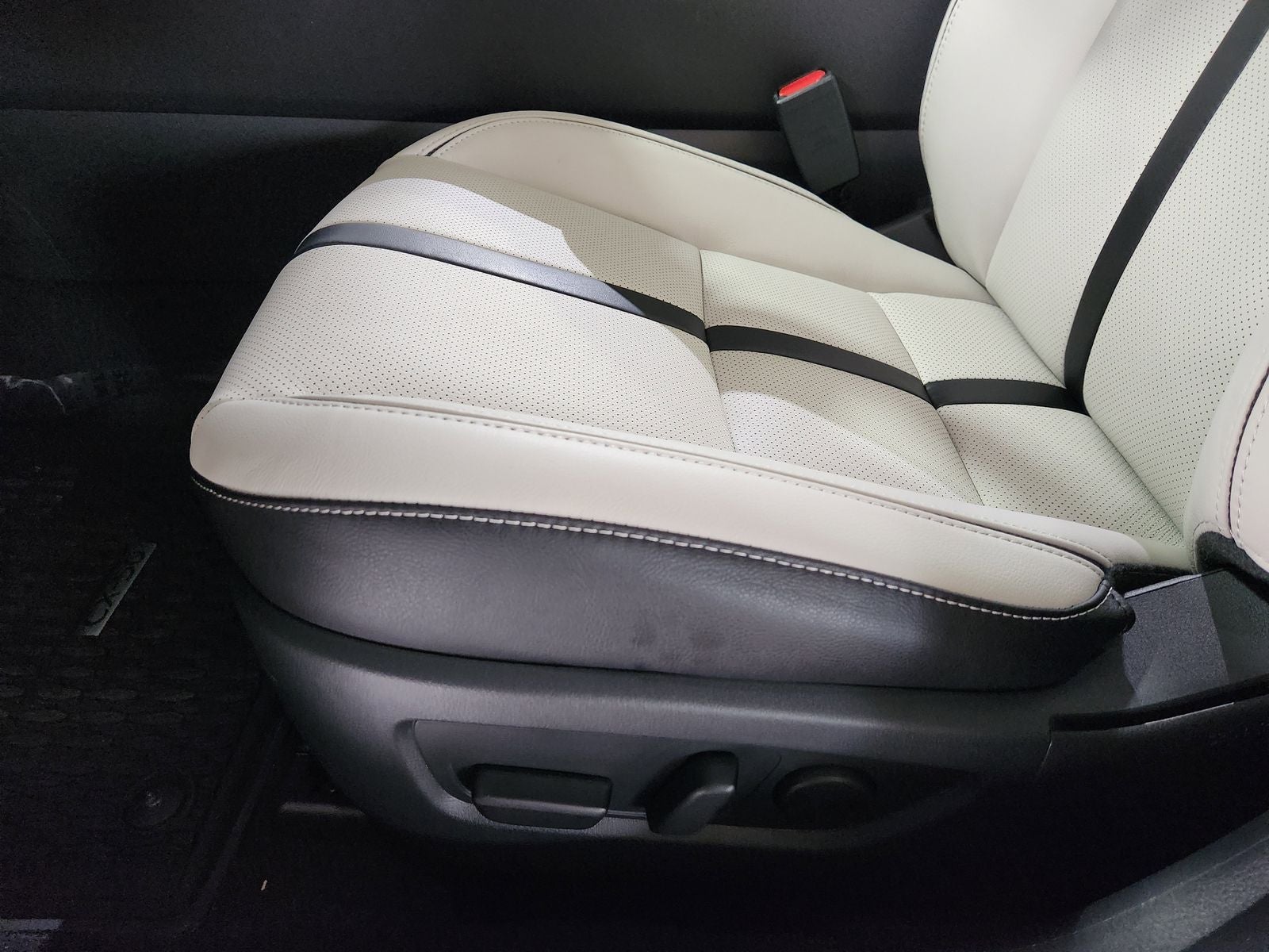 2026 Mazda Mazda CX-50 PREMIUM