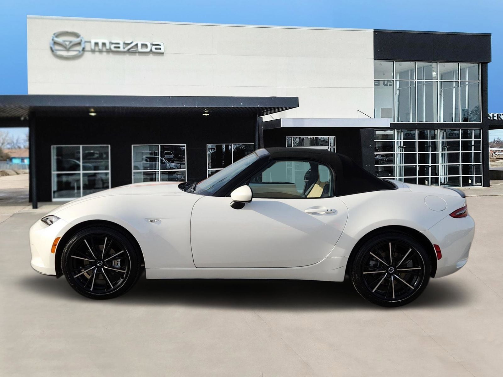 2025 Mazda Mazda MX-5 Miata Grand Touring