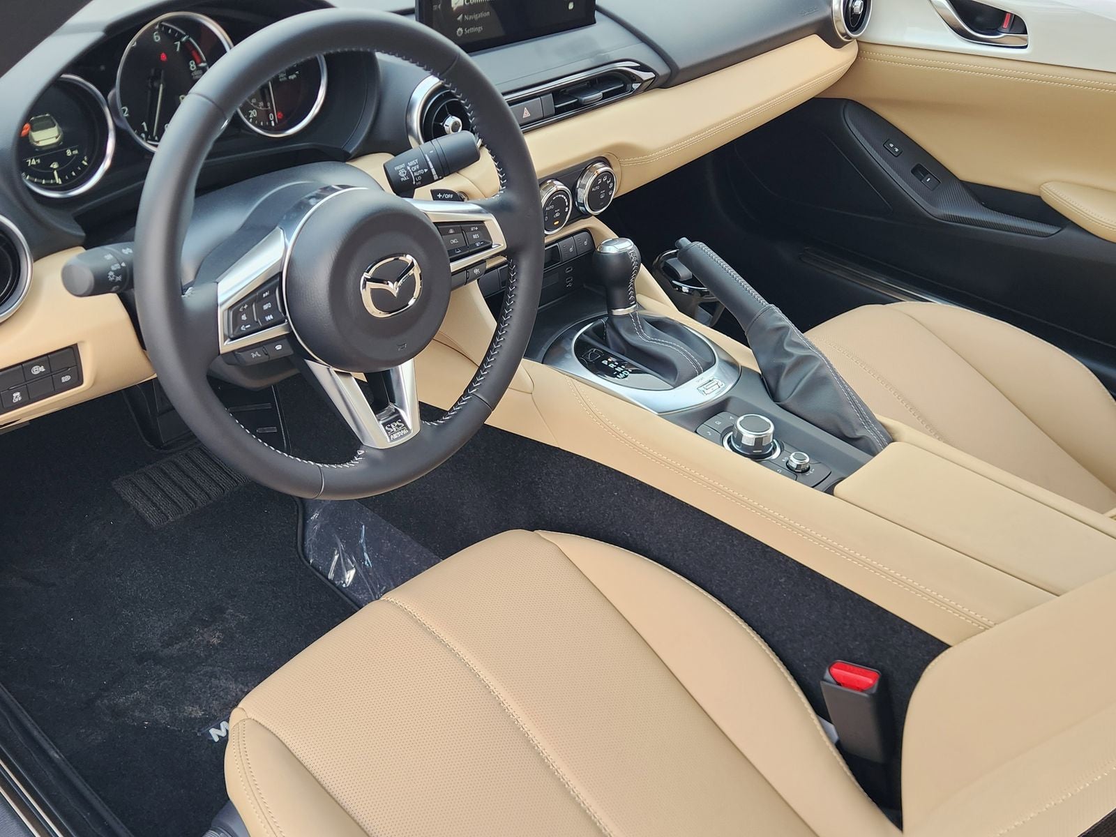 2026 Mazda Mazda MX-5 Miata RF Grand Touring