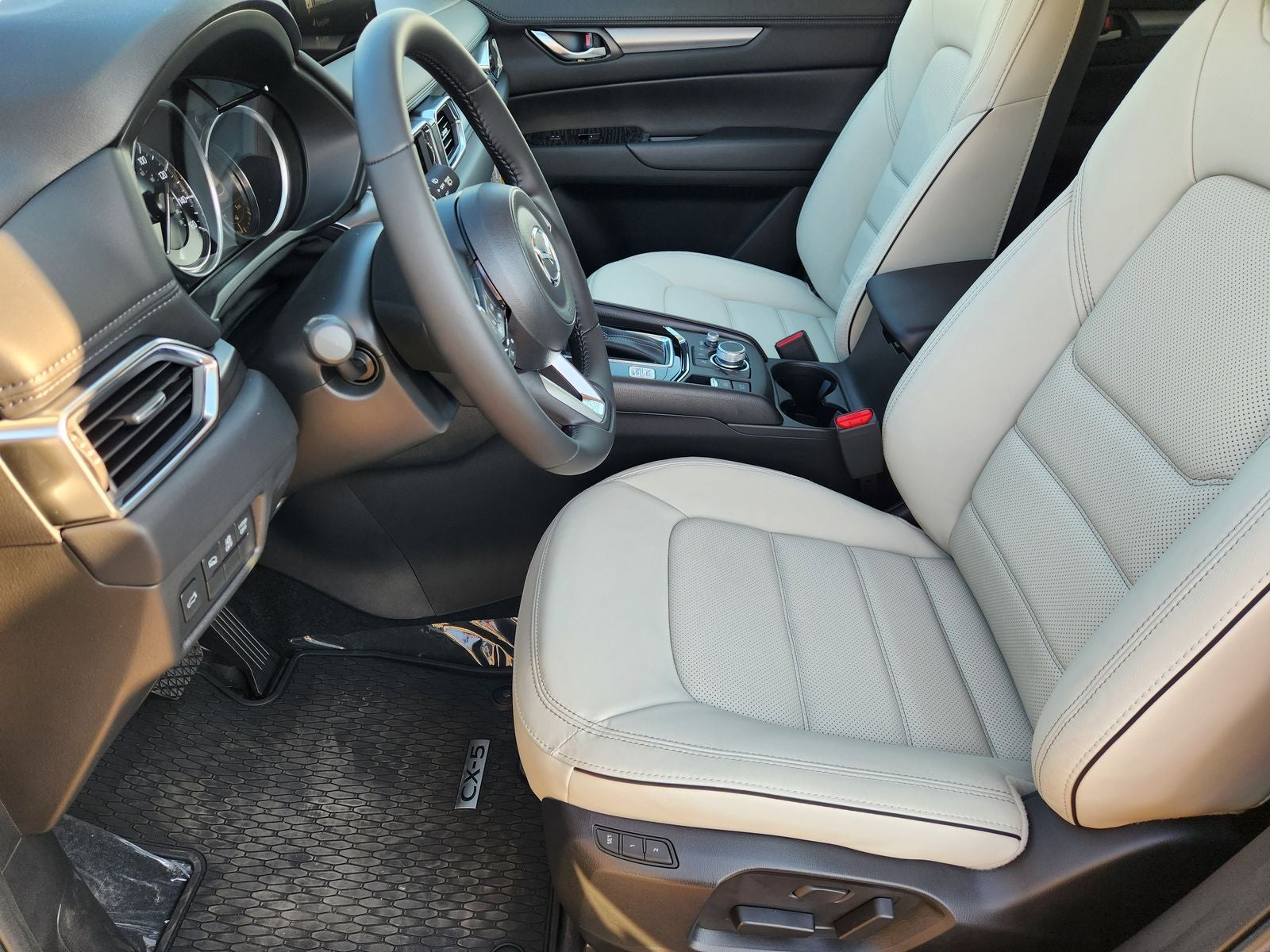 2025 Mazda Mazda CX-5 2.5 S Preferred Package