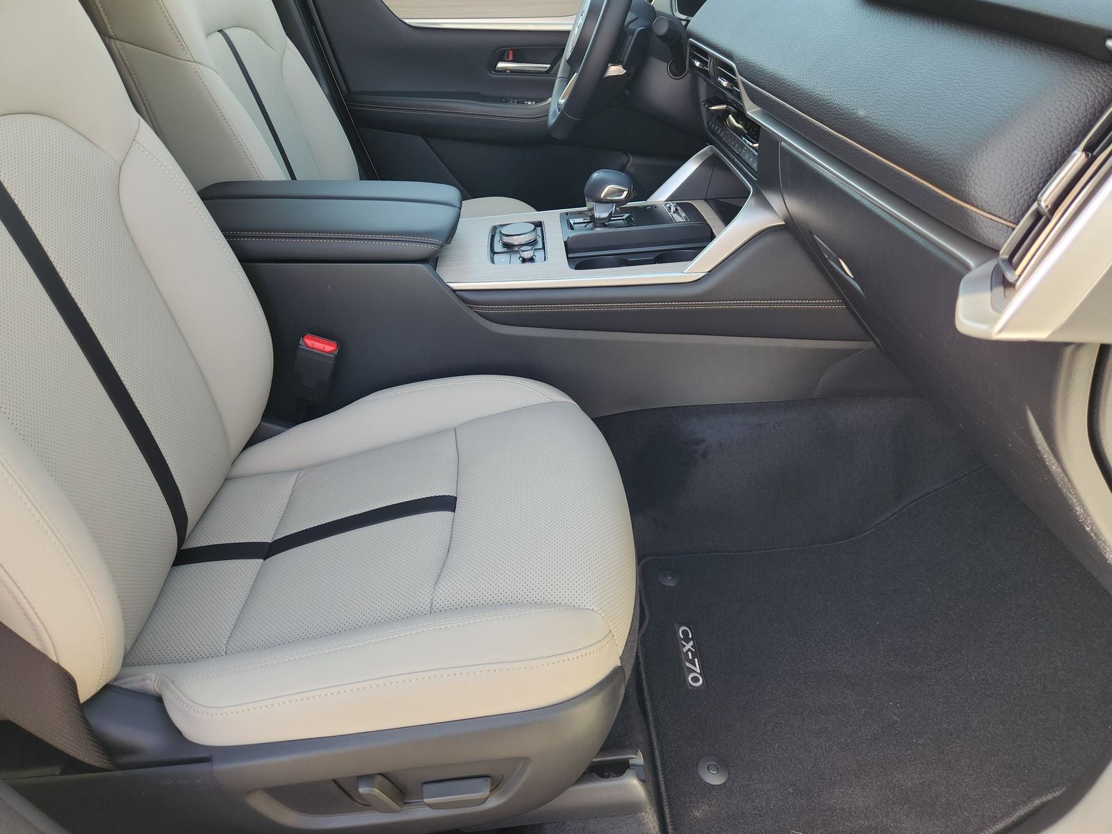 2026 Mazda Mazda CX-70 Plug-In Hybrid SC Plus