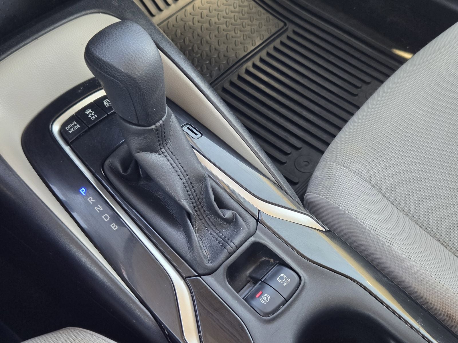 2020 Toyota Corolla Hybrid LE