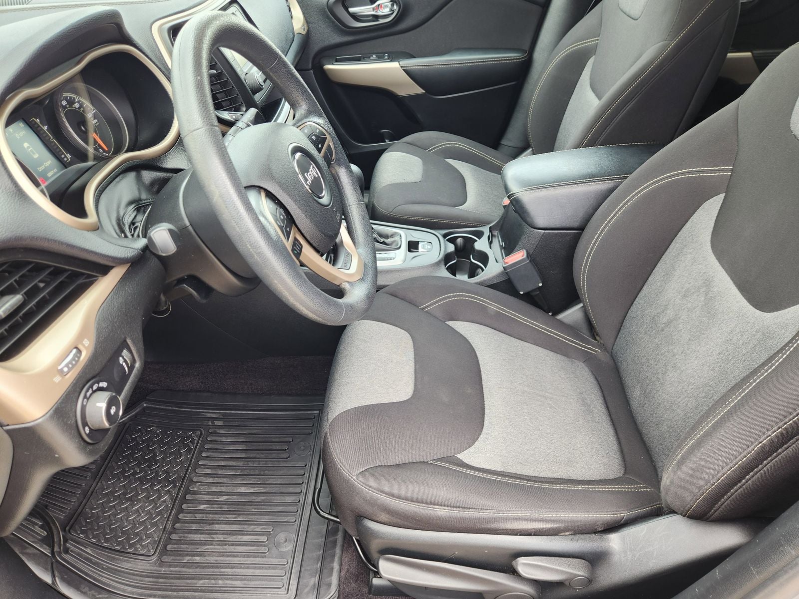 2018 Jeep Cherokee Latitude
