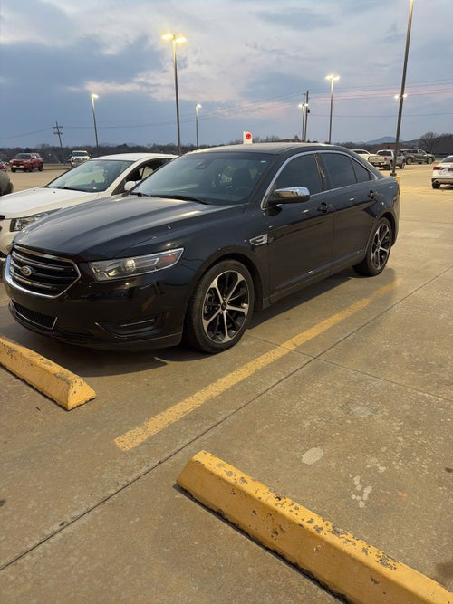 2015 Ford Taurus Limited