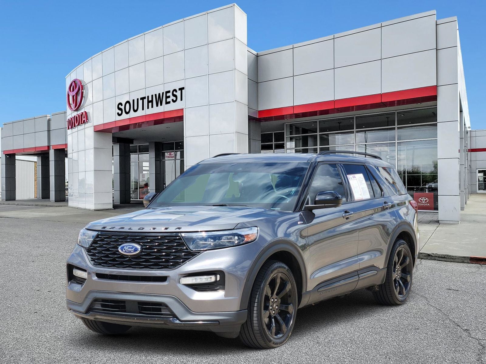 2023 Ford Explorer ST-Line
