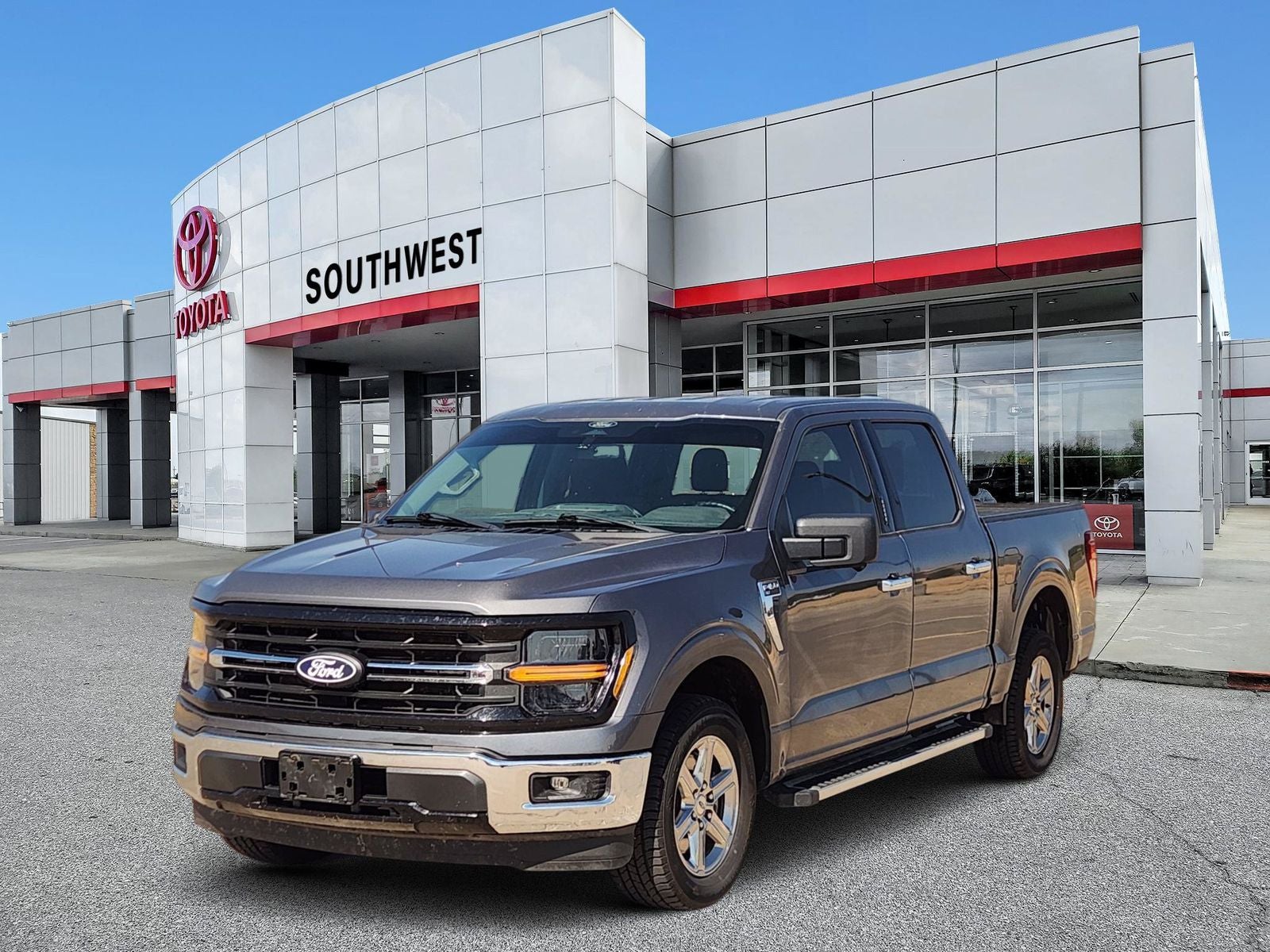 2024 Ford F-150 XLT