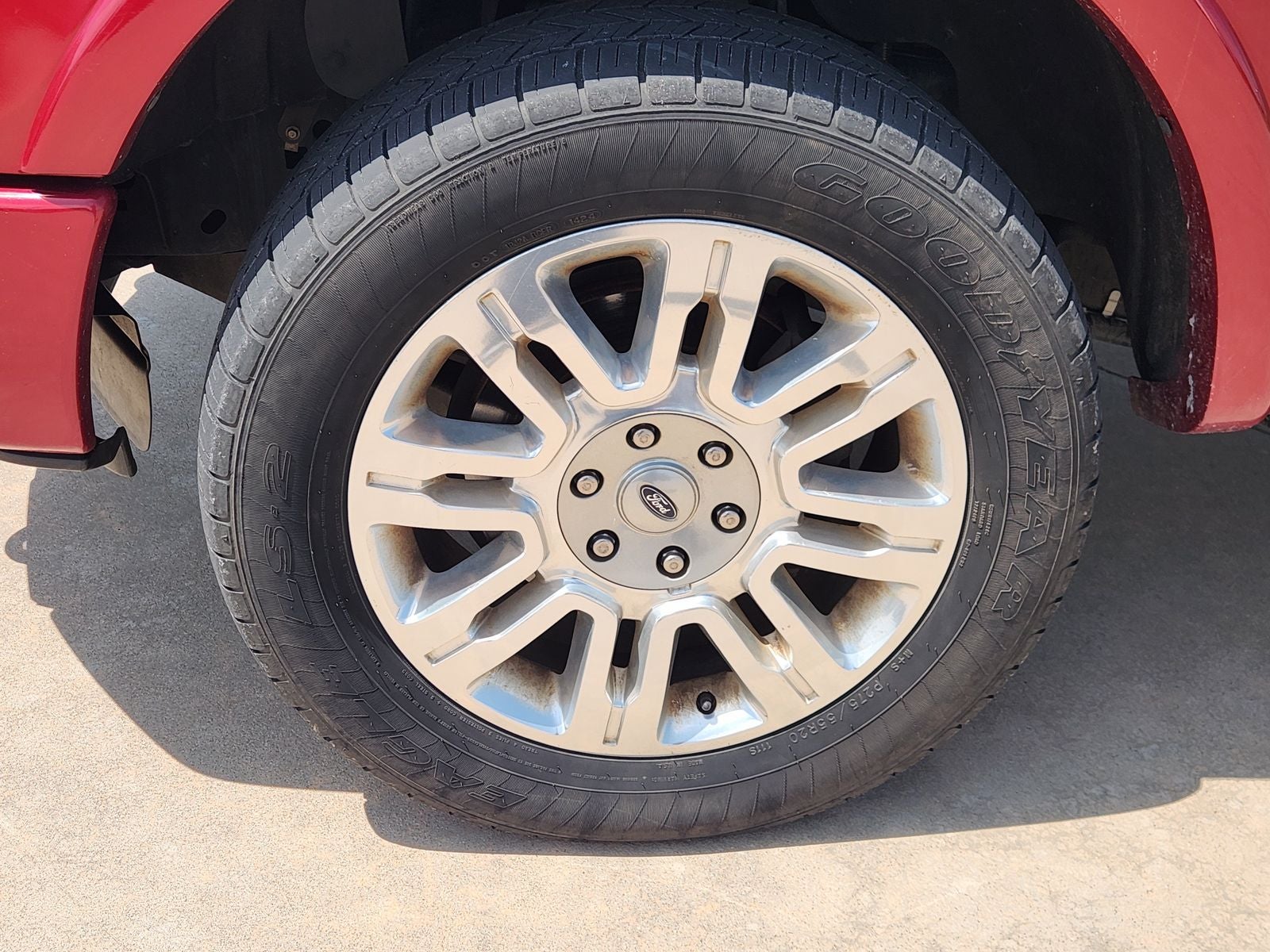 2014 Ford F-150 Platinum