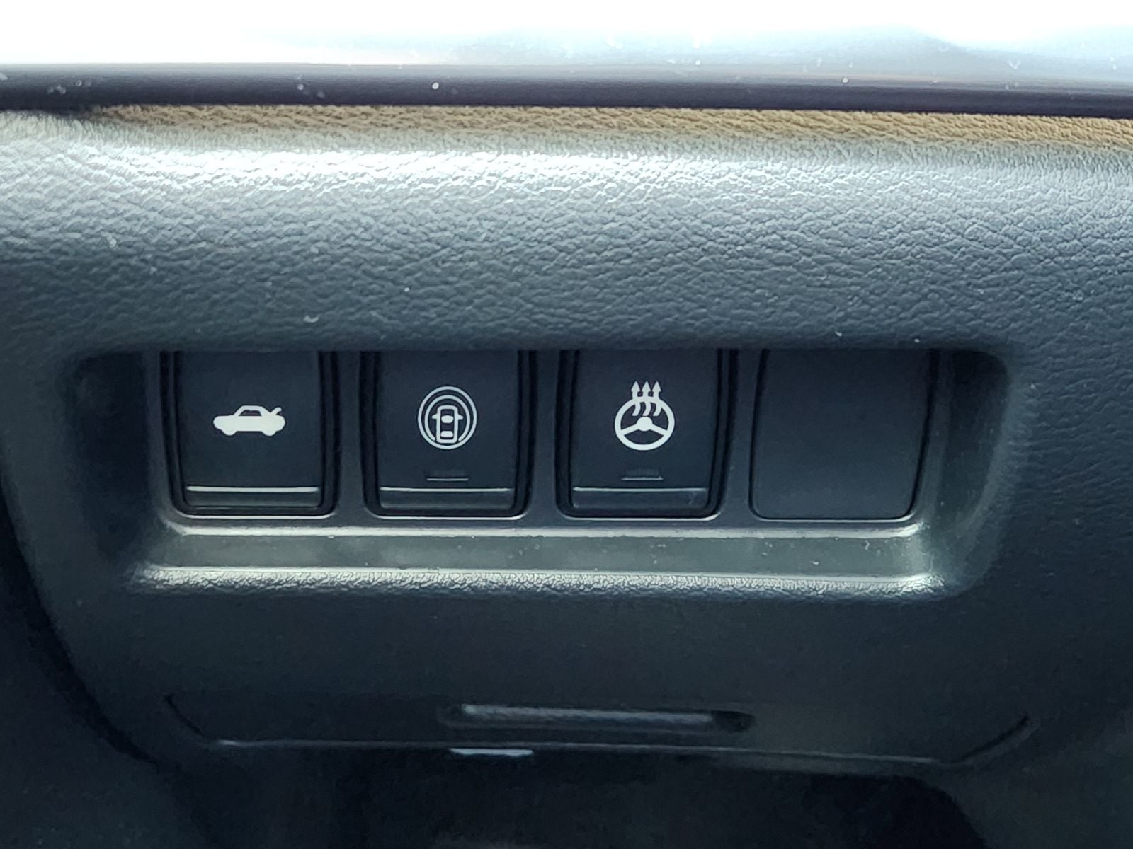 2023 Nissan Maxima SR