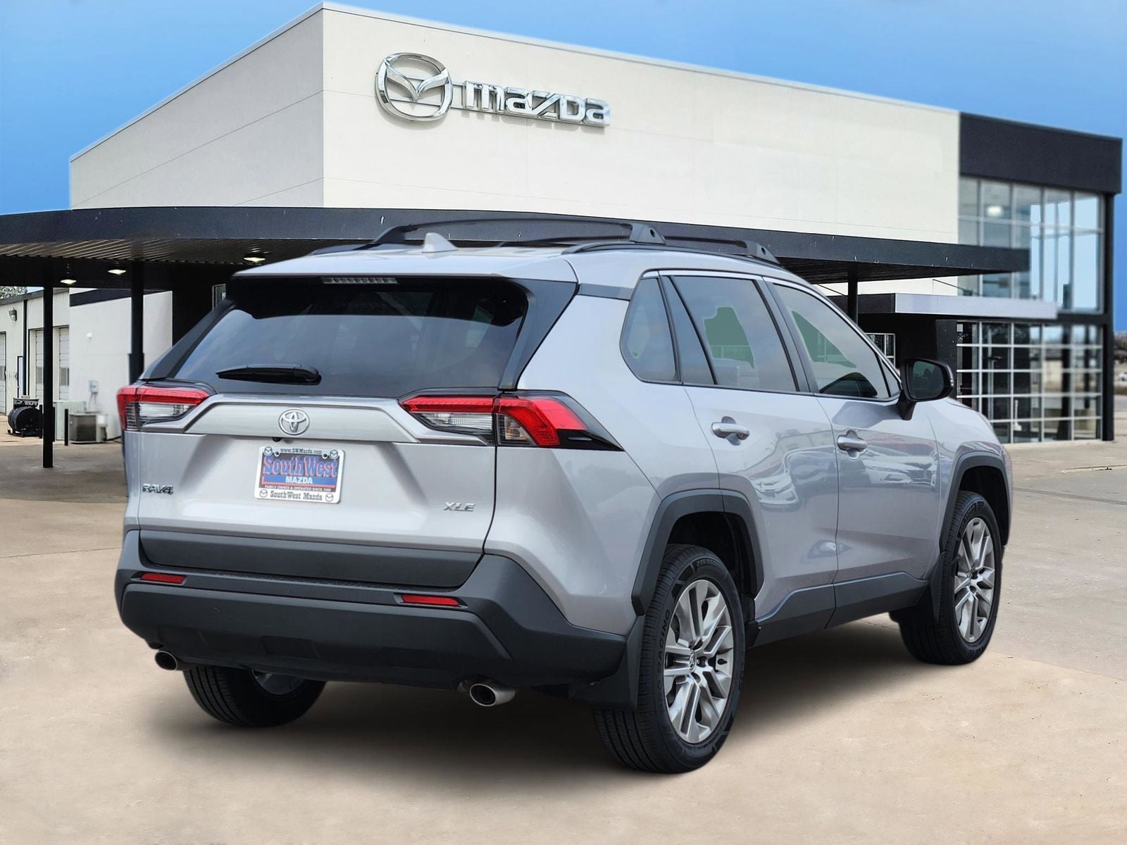 2023 Toyota RAV4 XLE Premium