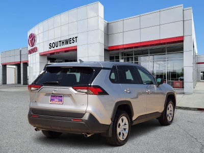 2025 Toyota RAV4 LE