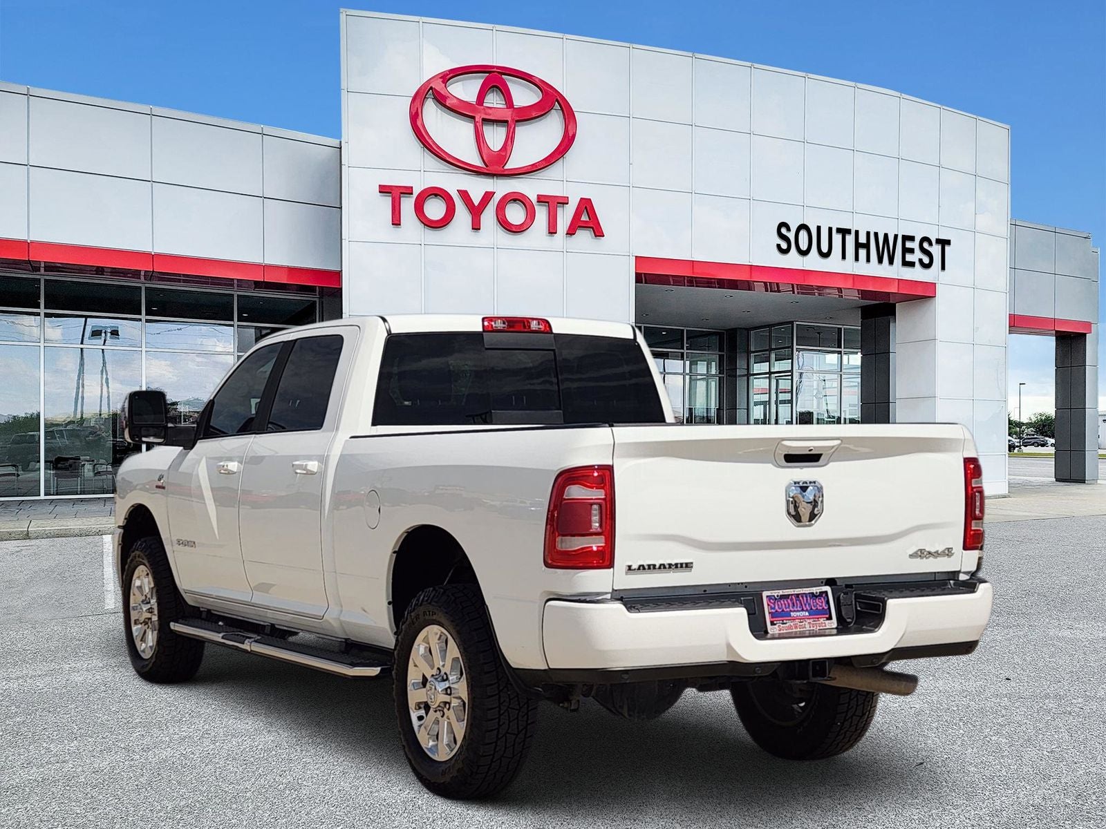 2023 RAM 3500 Laramie
