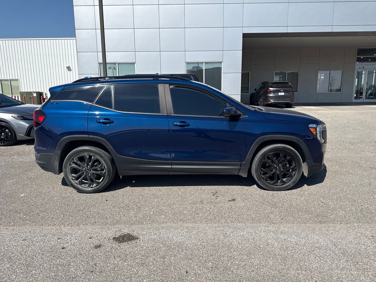2022 GMC Terrain SLE