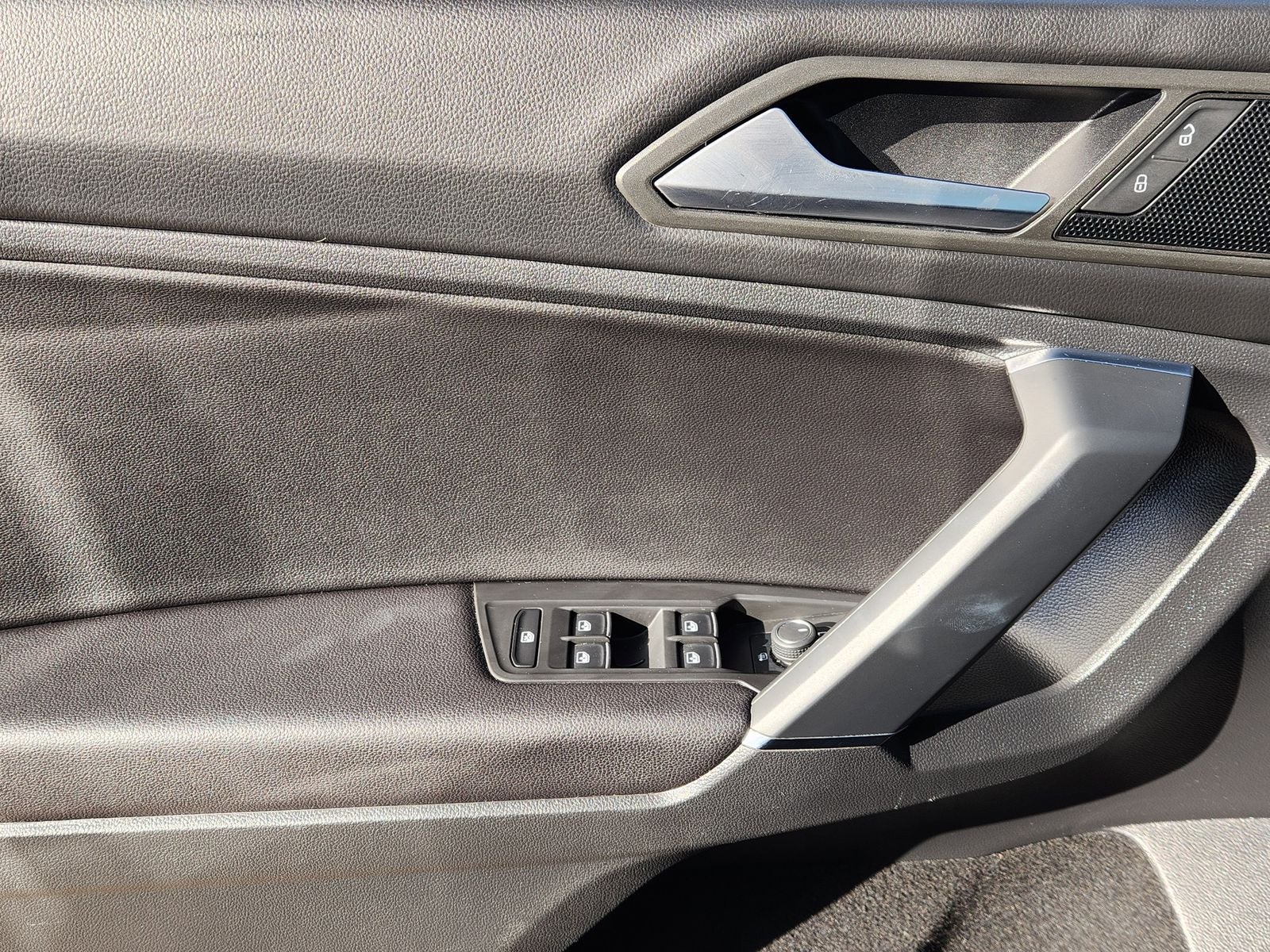 2020 Volkswagen Tiguan 2.0T SE 4Motion