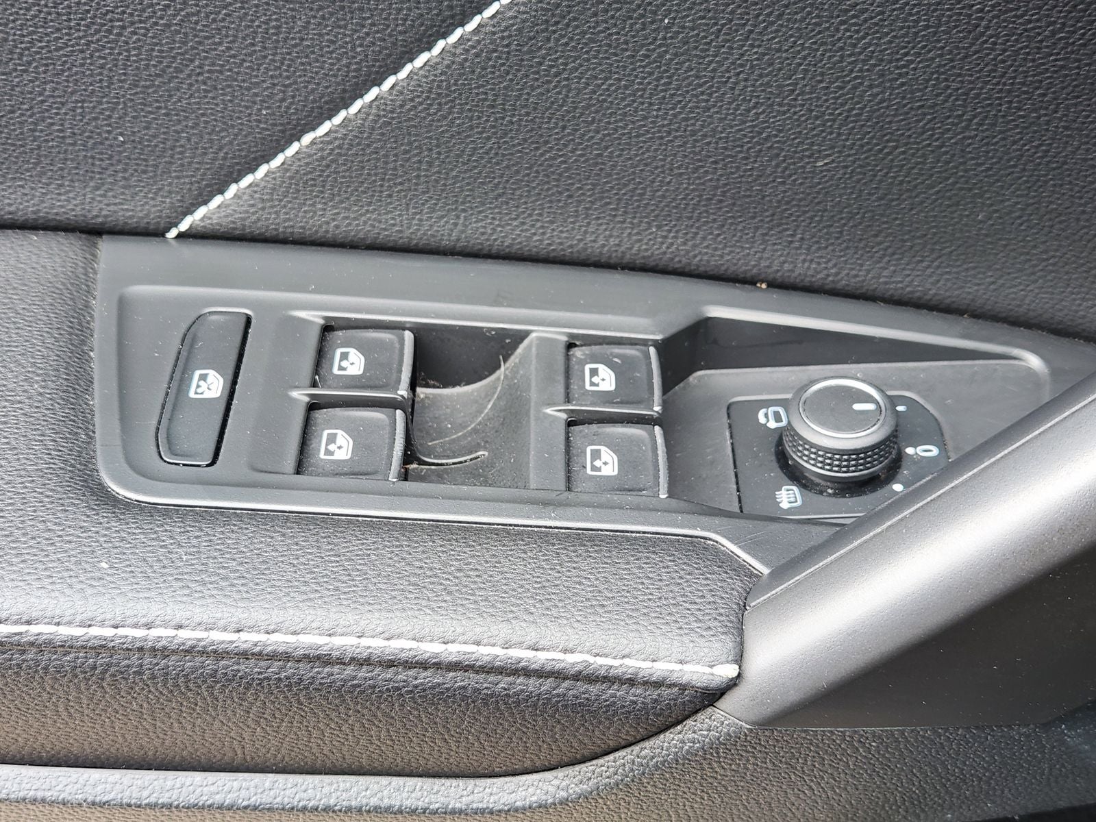 2022 Volkswagen Tiguan 2.0T SEL R-Line