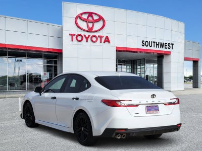 2025 Toyota Camry SE