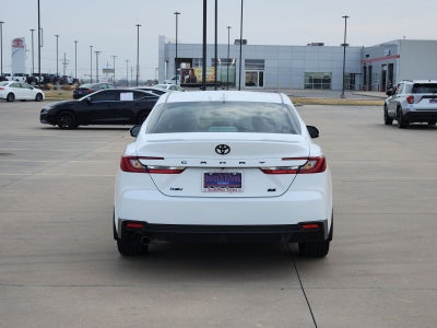 2025 Toyota Camry SE